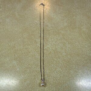 Sterling Silver Necklace w/Pearl Pendant - 18 inches